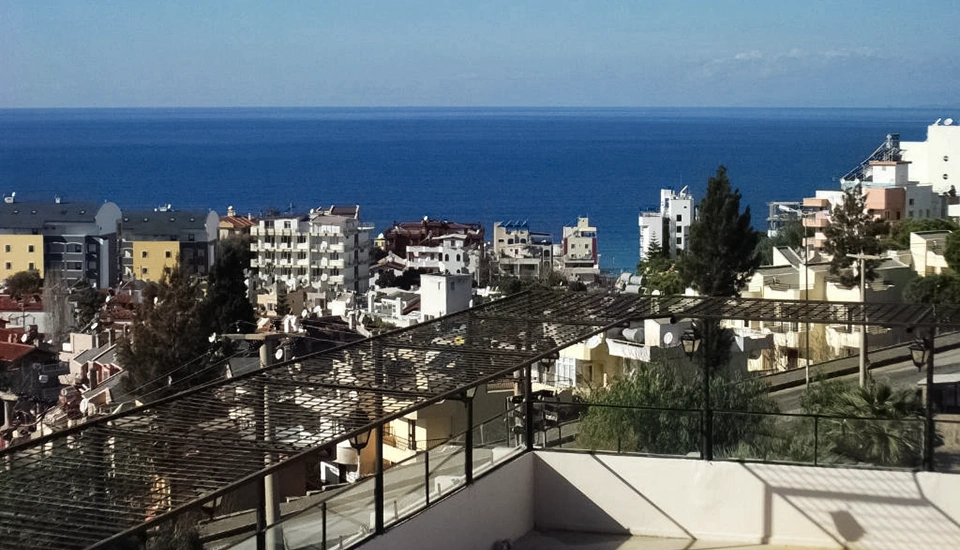 هتل وست آدا این کوش آداسی